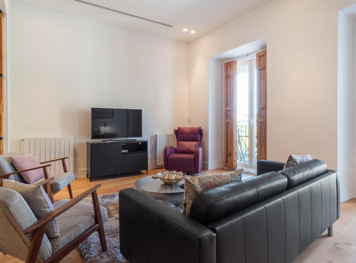 Bailen Palacio Real Apartamento Madri Exterior foto